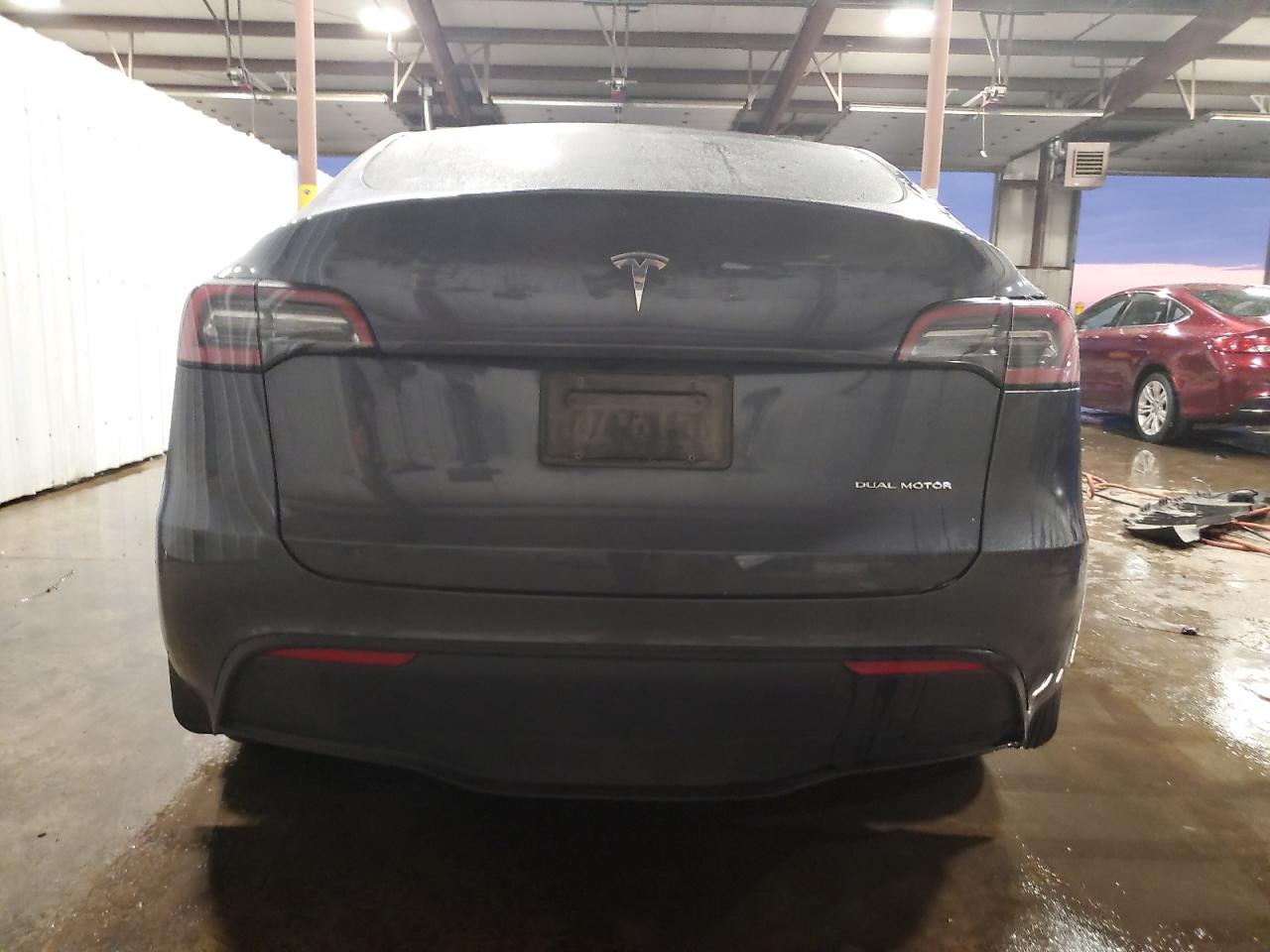 2023 Tesla Model Y VIN: 7SAYGDEE8PF796361 Lot: 91404835