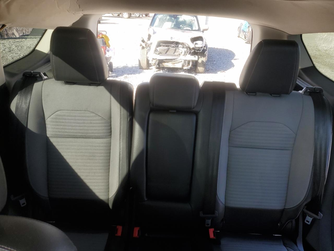 2017 Ford Escape Se VIN: 1FMCU9G96HUD28761 Lot: 92753955