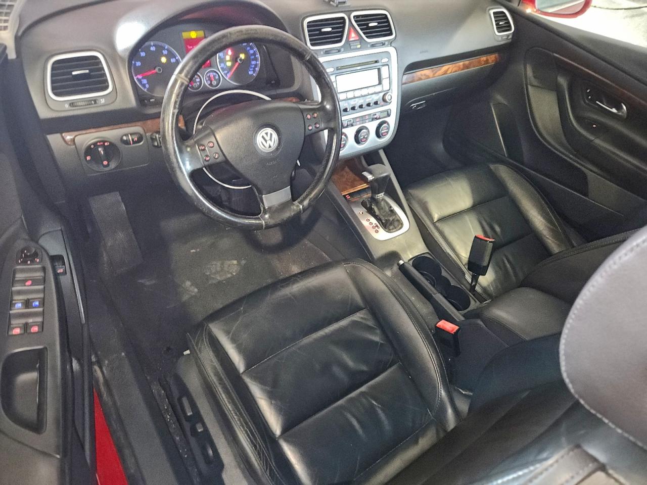 2007 Volkswagen Eos 2.0T Luxury VIN: WVWFA71F57V031809 Lot: 93933735