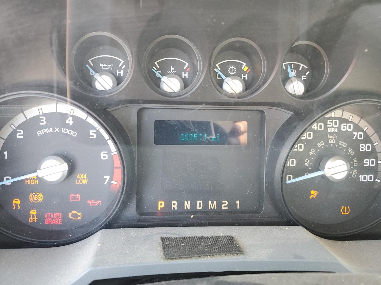 2015 Ford F250 Super Duty VIN: 1FTBF2B67FEC29811 Lot: 90344305