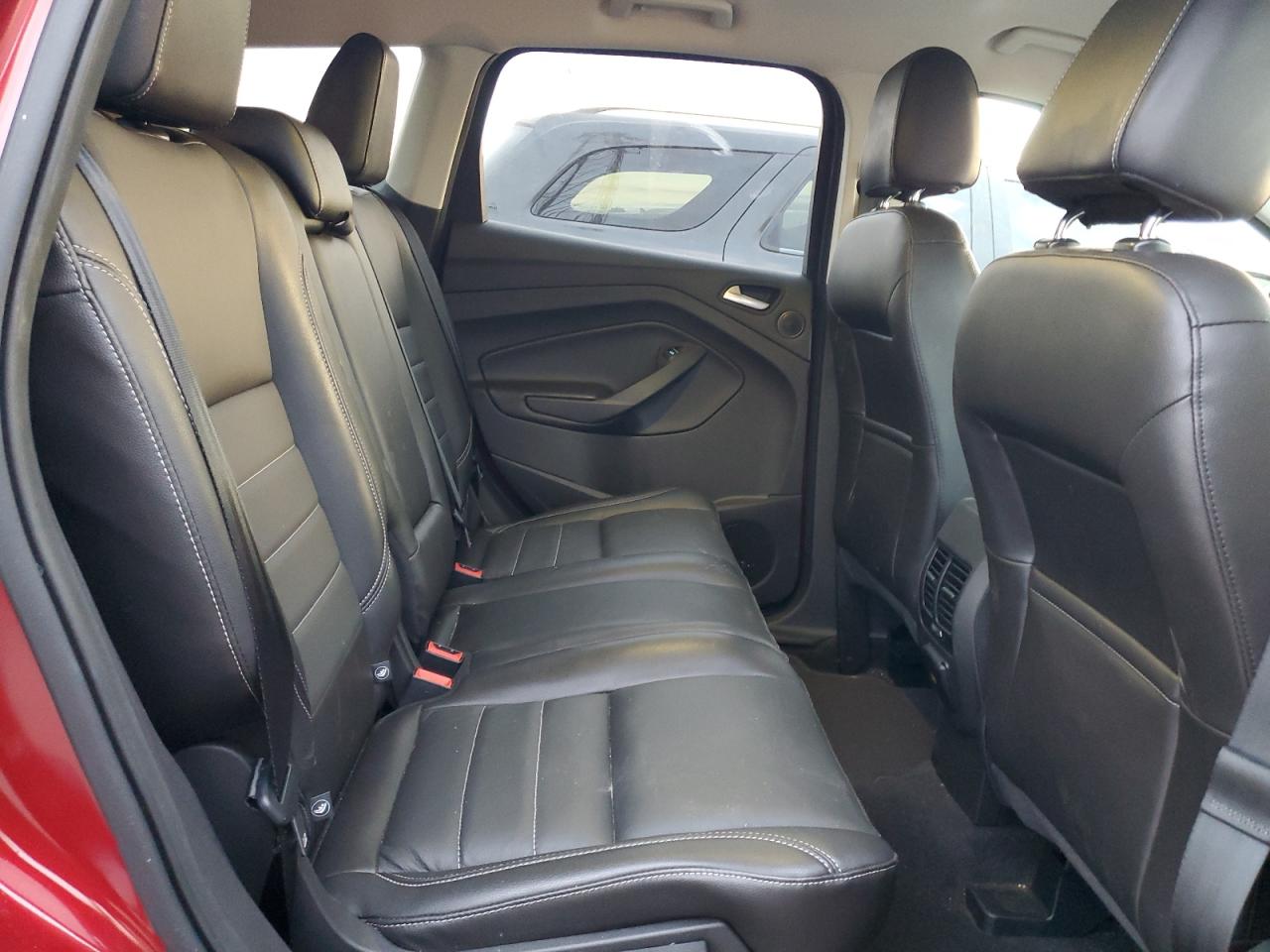 2016 Ford Escape Titanium VIN: 1FMCU0JX7GUA38384 Lot: 92545305