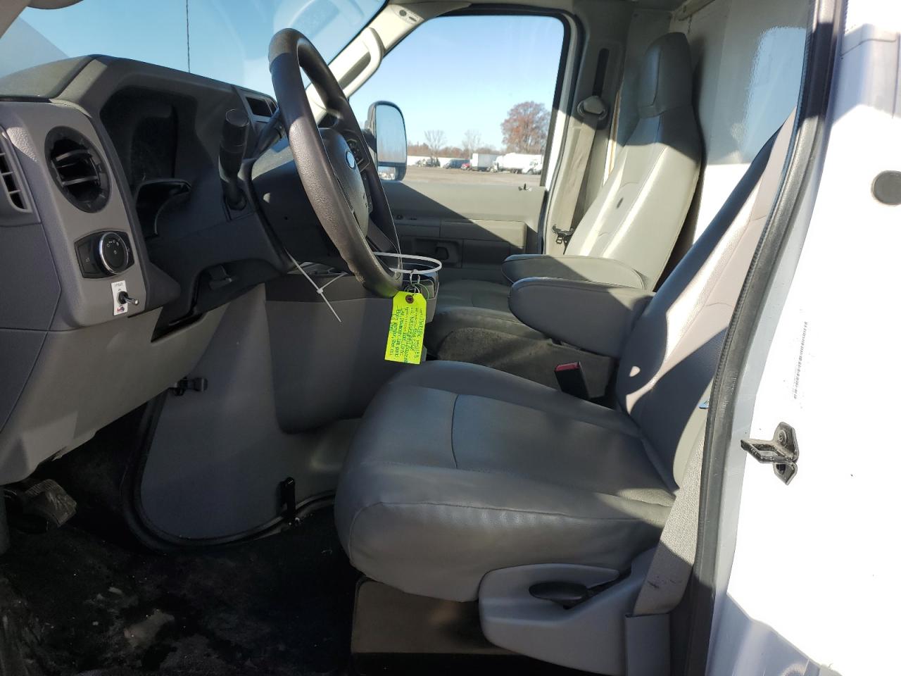 2024 Ford Econoline E350 Super Duty Cutaway Van VIN: 1FDWE3FN1RDD06951 Lot: 91890425