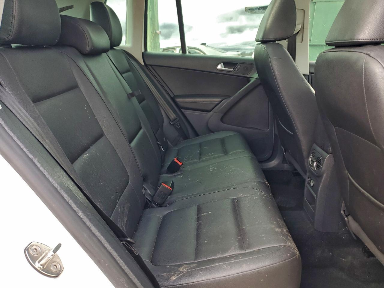 2012 Volkswagen Tiguan S VIN: WVGAV7AX0CW576792 Lot: 94468465