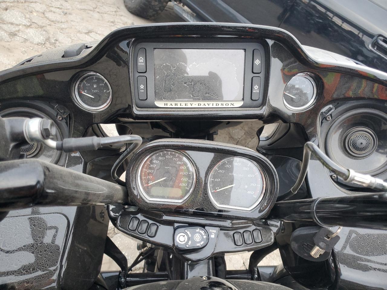 2018 Harley-Davidson Fltrxs Road Glide Special VIN: 1HD1KTC13JB644729 Lot: 90814895