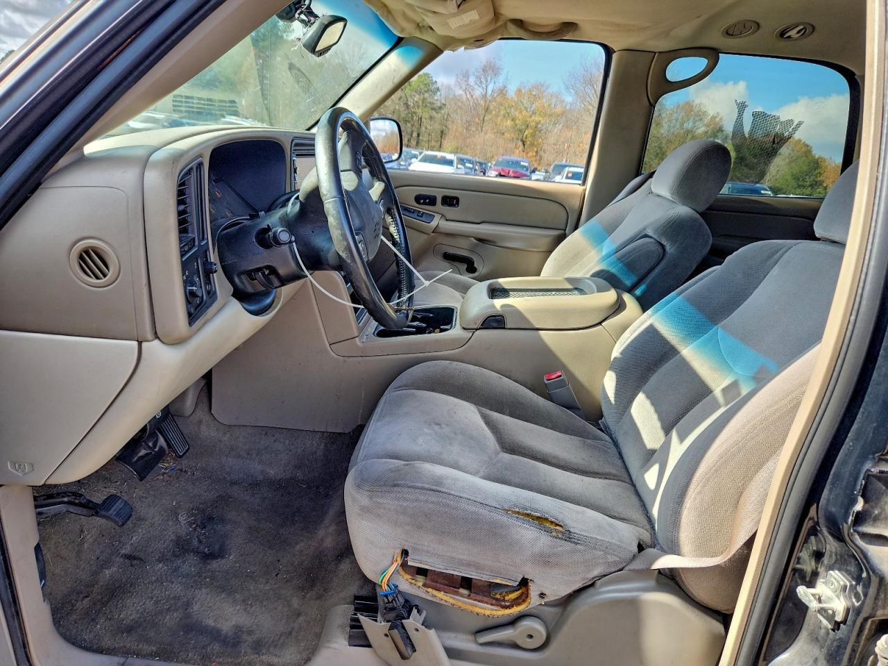 2004 Chevrolet Tahoe C1500 VIN: 1GNEC13Z24J285613 Lot: 94293115