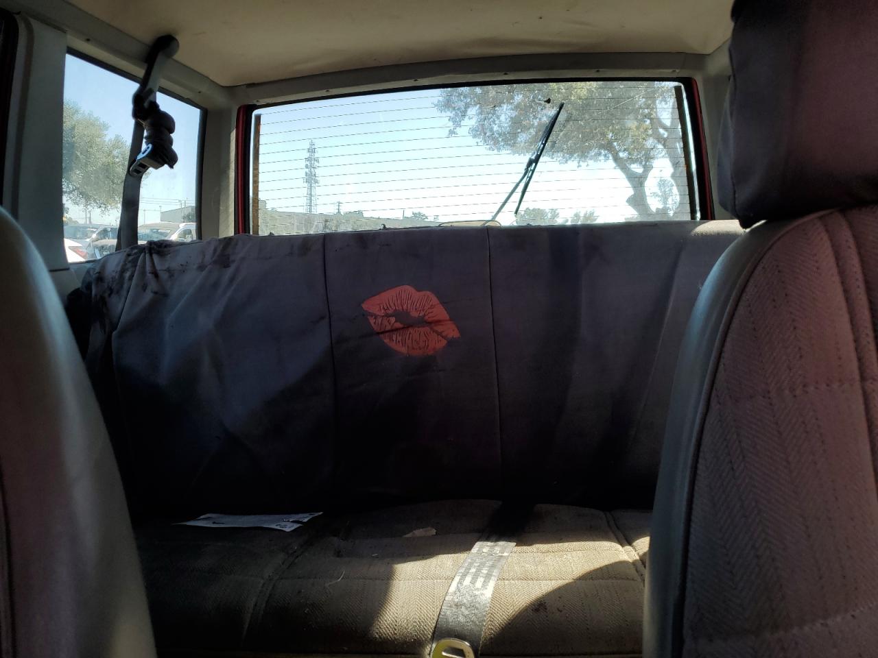 1994 Jeep Cherokee Sport VIN: 1J4FT68S7RL104713 Lot: 93564755