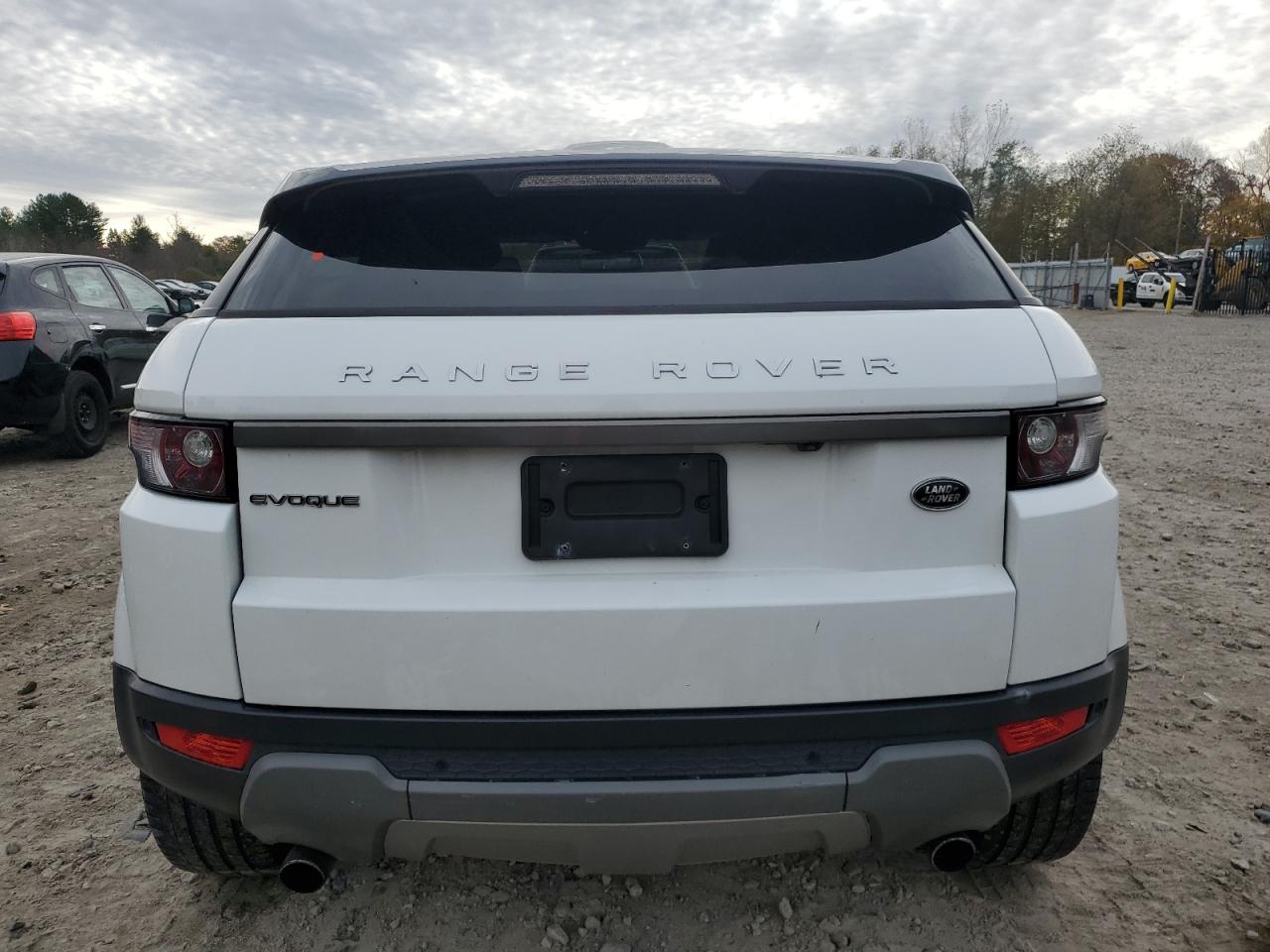 2015 Land Rover Range Rover Evoque Pure Plus VIN: SALVP1BG8FH994627 Lot: 90760755