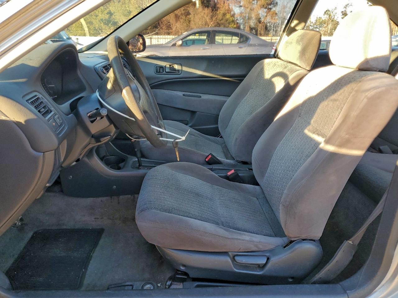 1999 Honda Civic Dx VIN: 1HGEJ6221XL007053 Lot: 94105075