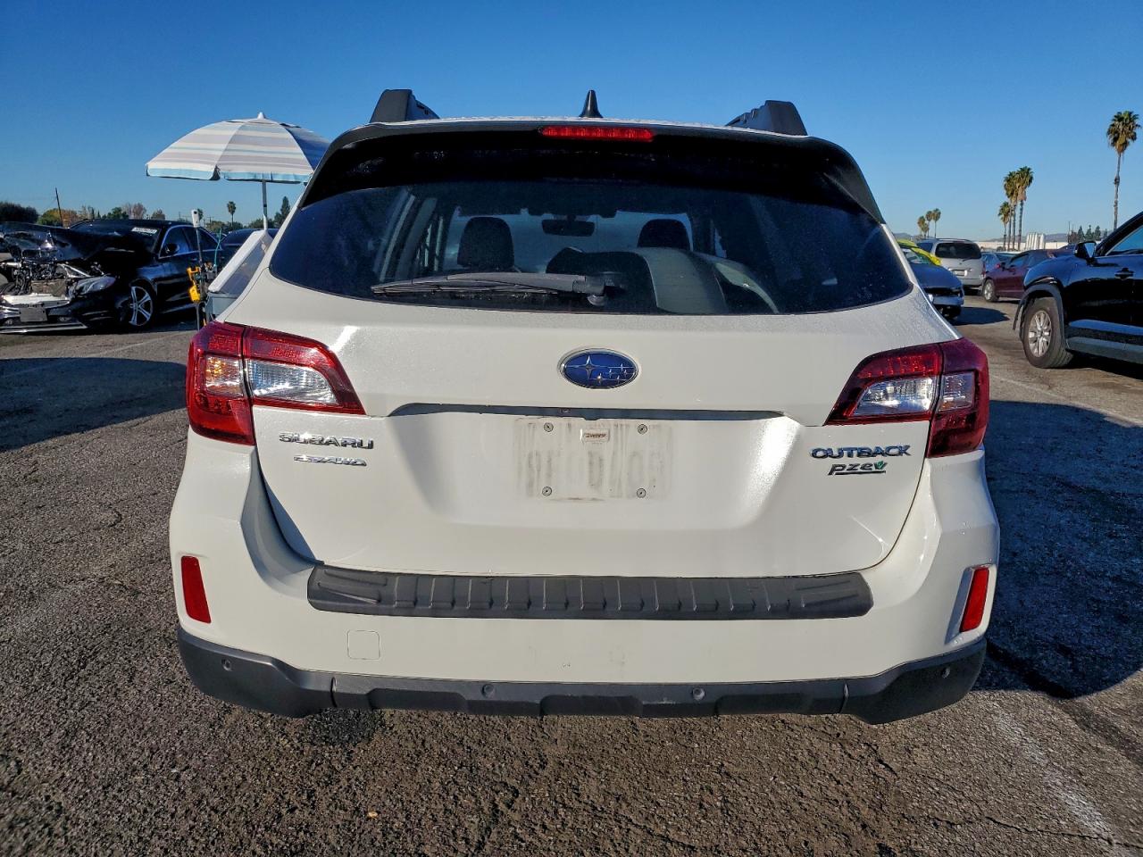 2017 Subaru Outback 2.5I Limited VIN: 4S4BSANC6H3431234 Lot: 94295595