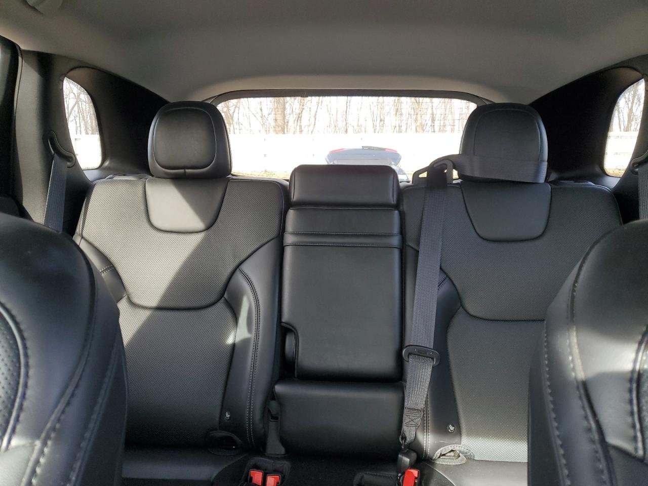 2019 Jeep Cherokee Limited VIN: 1C4PJMDX4KD217184 Lot: 93314855