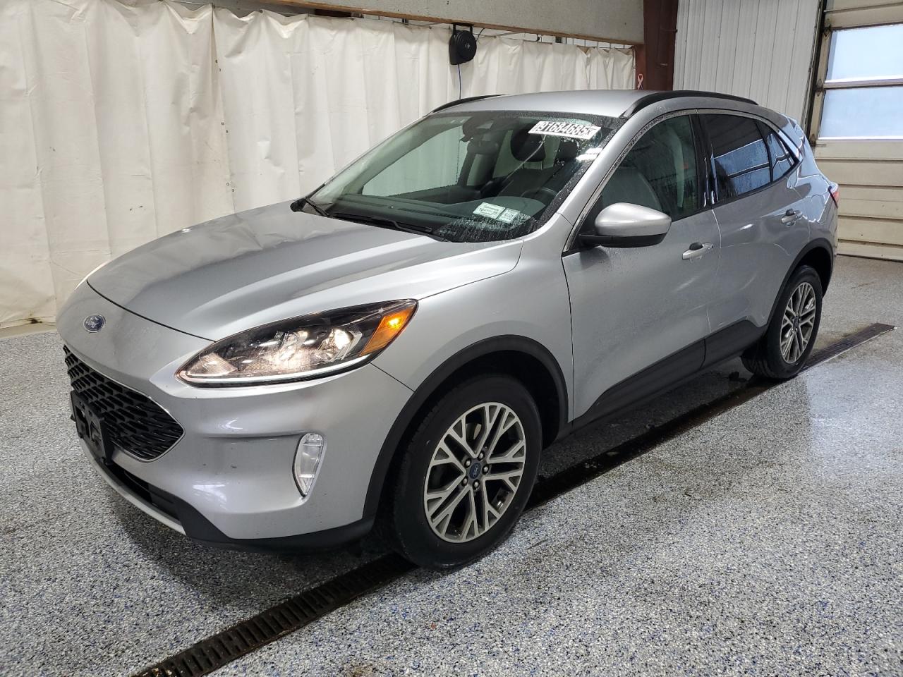 2021 Ford Escape Sel