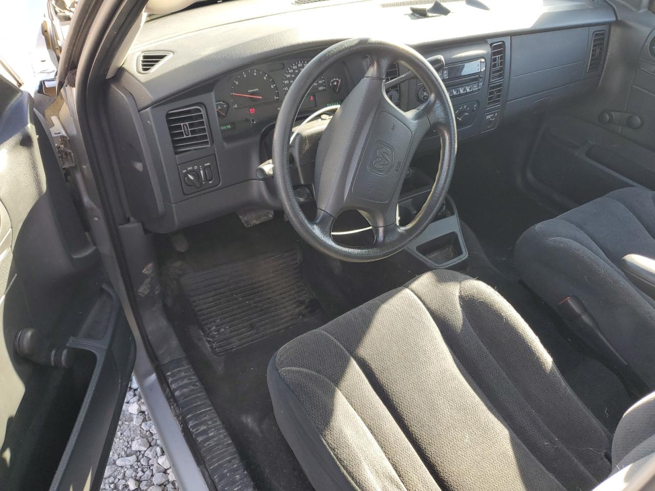 2004 Dodge Dakota Sxt VIN: 1D7HG12K74S639964 Lot: 93008855