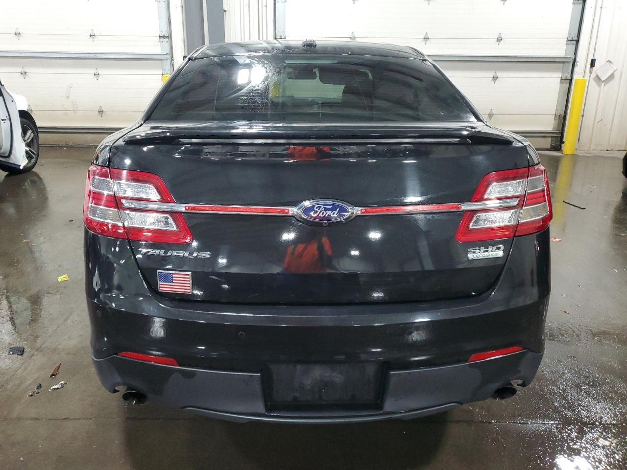 2015 Ford Taurus Sho VIN: 1FAHP2KT7FG125780 Lot: 92623485