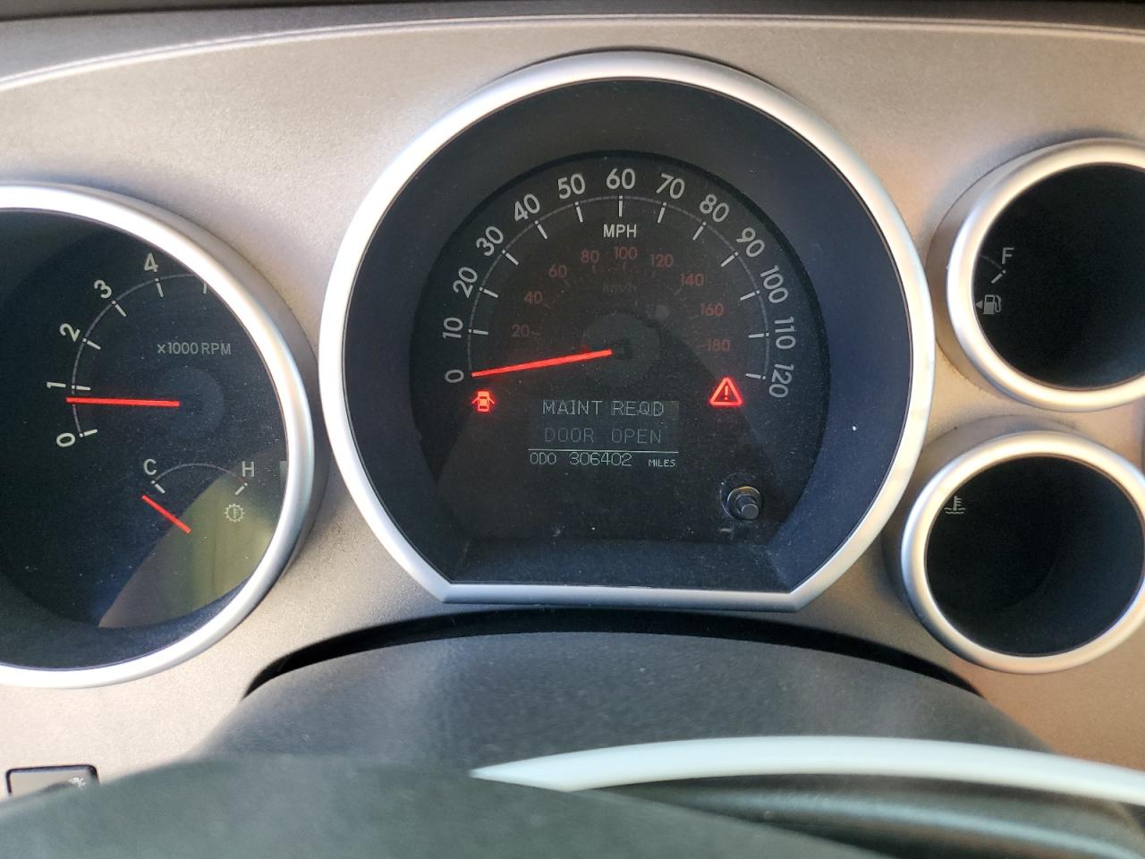 2011 Toyota Sequoia Limited VIN: 5TDKY5G18BS031574 Lot: 92373605