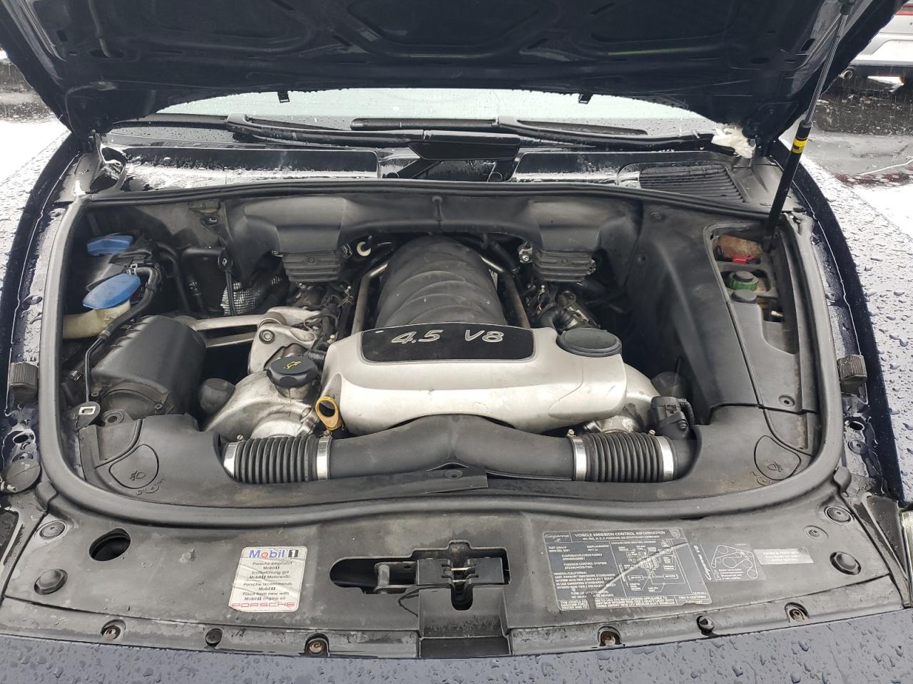 2005 Porsche Cayenne S VIN: WP1AB29P95LA62804 Lot: 92866875