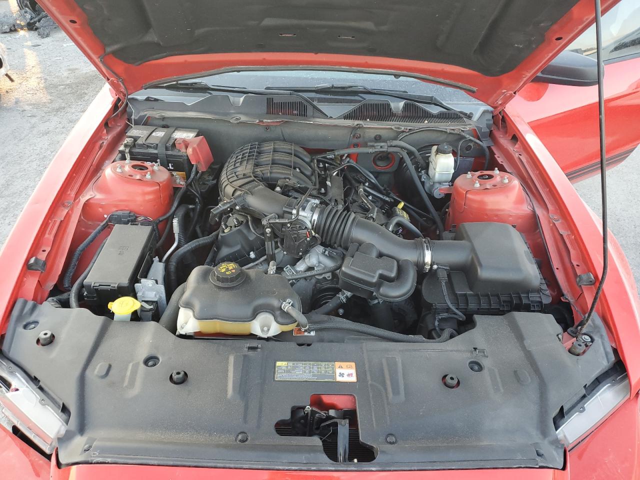 2013 Ford Mustang VIN: 1ZVBP8AM6D5258470 Lot: 92502935