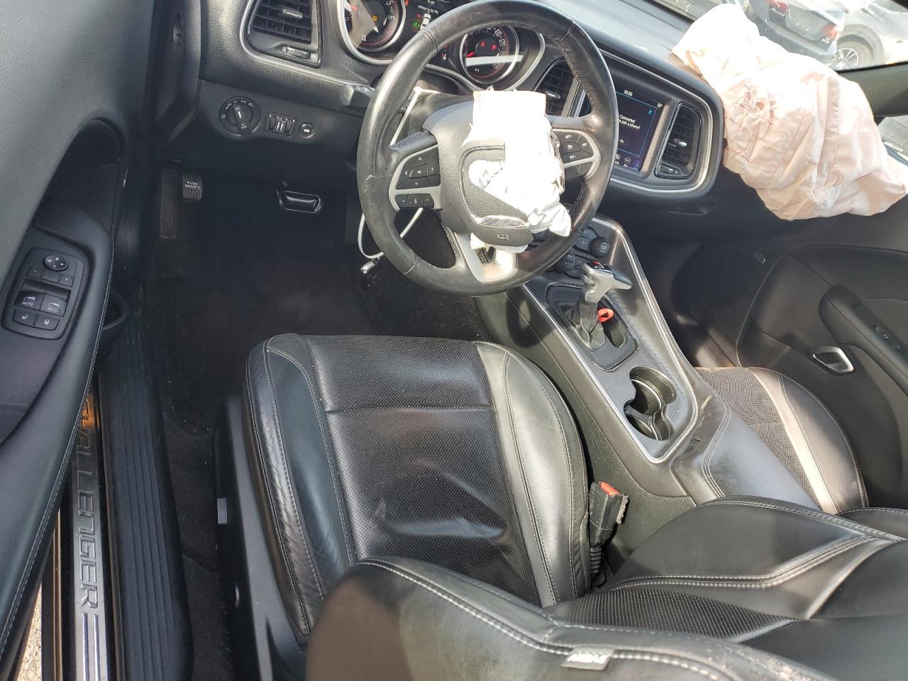 2018 Dodge Challenger Sxt VIN: 2C3CDZAG8JH339673 Lot: 91559005