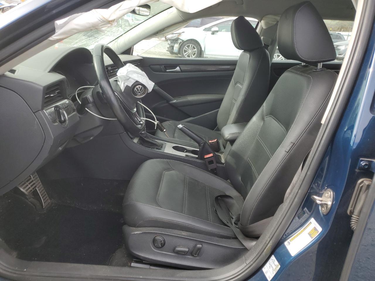 2020 Volkswagen Passat R-Line VIN: 1VWMA7A32LC004213 Lot: 92506035