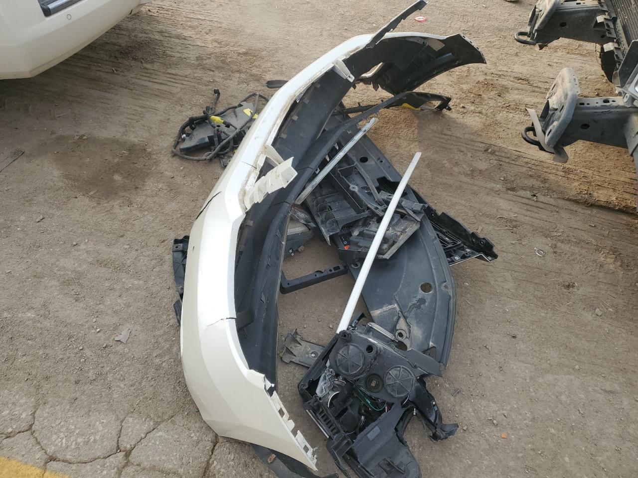 2015 Chevrolet Tahoe K1500 Ltz VIN: 1GNSKCKC8FR203905 Lot: 92279505