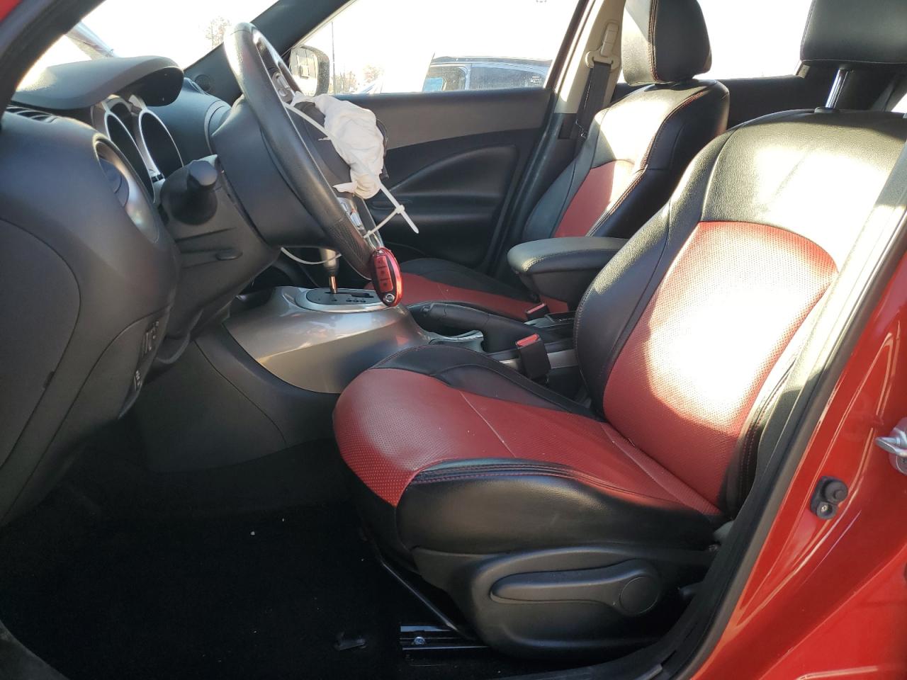 2016 Nissan Juke S VIN: JN8AF5MV3GT651271 Lot: 92850425