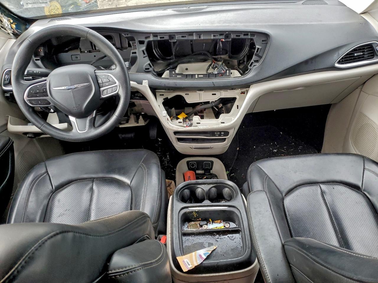 2020 Chrysler Voyager Lxi VIN: 2C4RC1DG2LR163688 Lot: 91915925