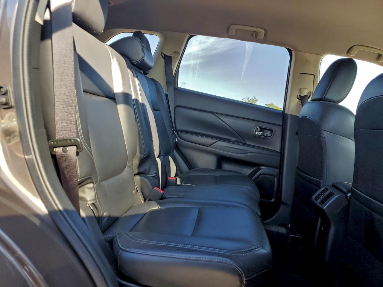 2019 Mitsubishi Outlander Se VIN: JA4AD3A35KZ006520 Lot: 94486065