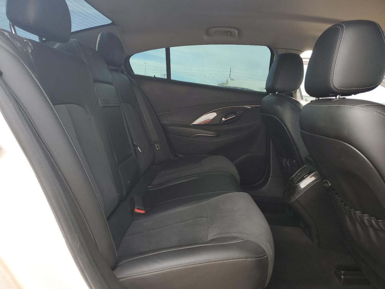 2016 Buick Lacrosse VIN: 1G4GA5G31GF150565 Lot: 91246845