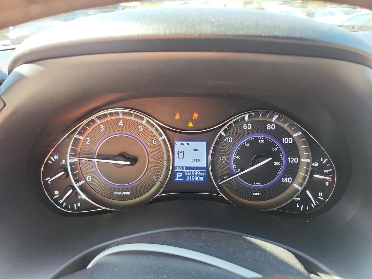 2017 Infiniti Qx80 Base VIN: JN8AZ2NE7H9152119 Lot: 91001345