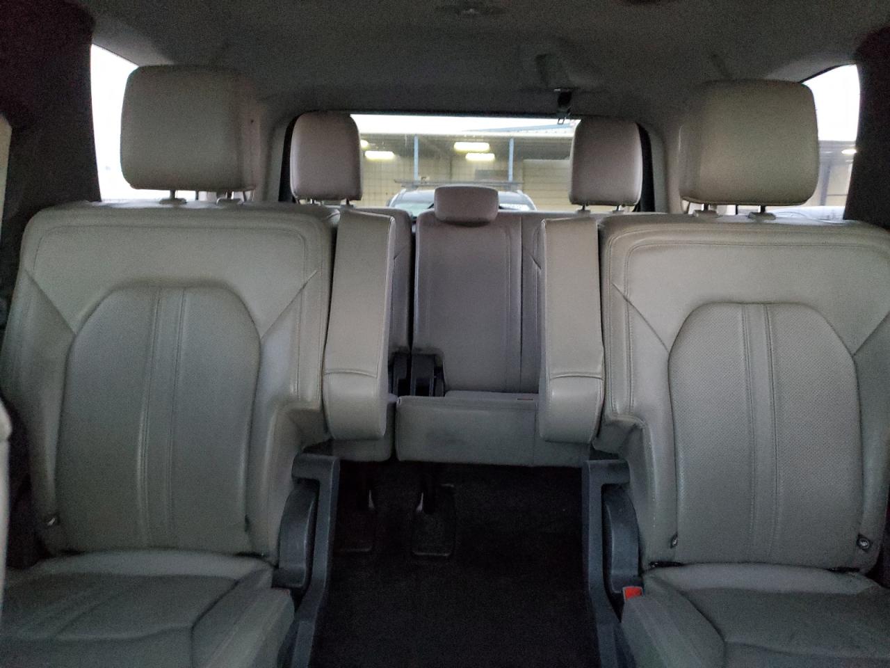 2018 Ford Expedition Limited VIN: 1FMJU2AT3JEA00345 Lot: 91910135