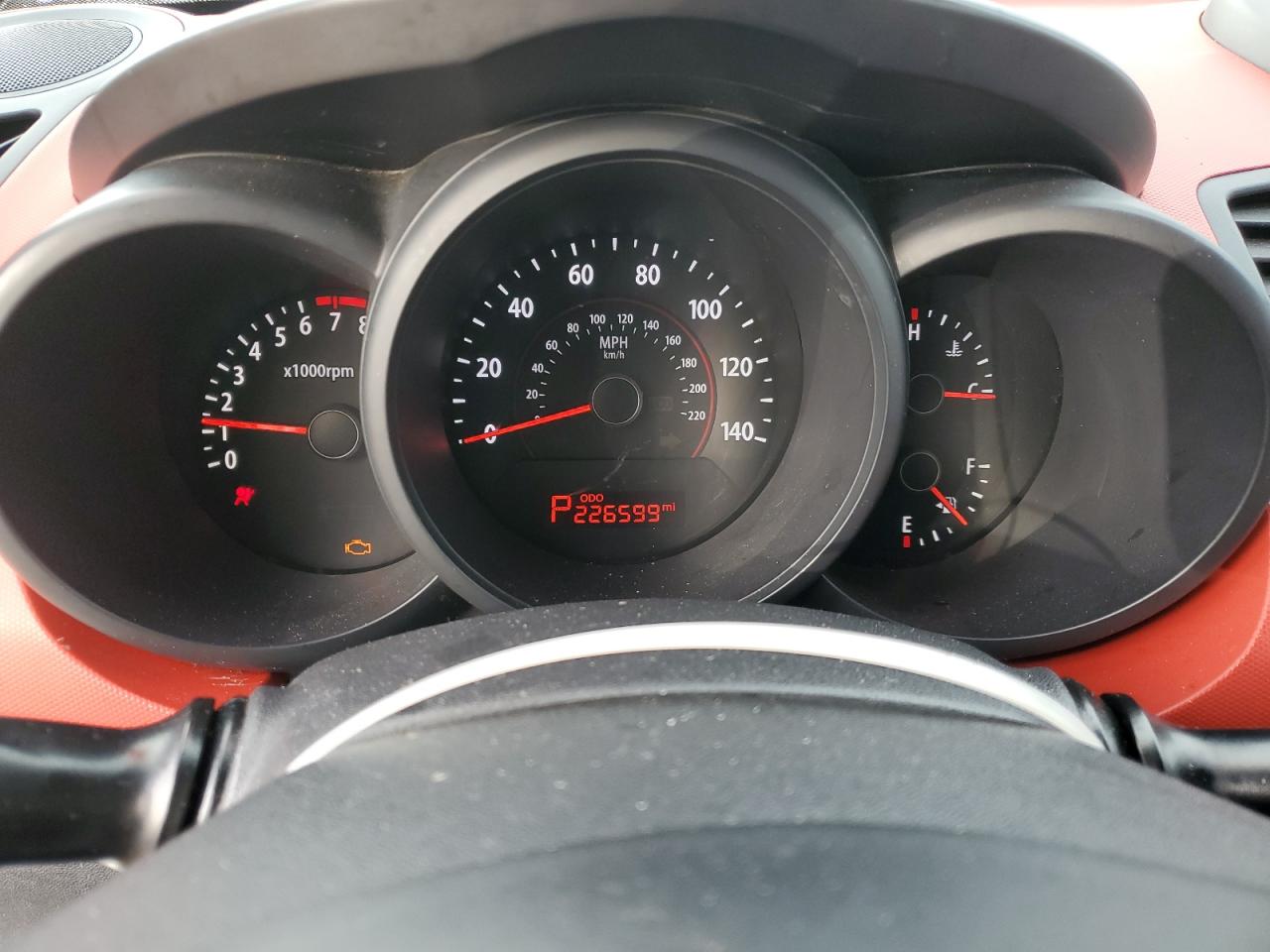 2010 Kia Soul + VIN: KNDJT2A22A7047031 Lot: 90748045