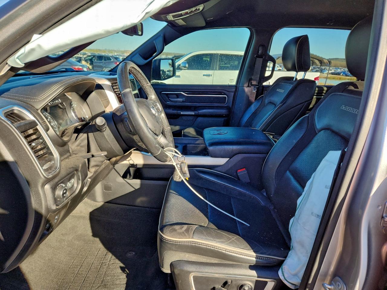 2019 Ram 1500 Laramie VIN: 1C6SRFJT2KN774628 Lot: 94407665