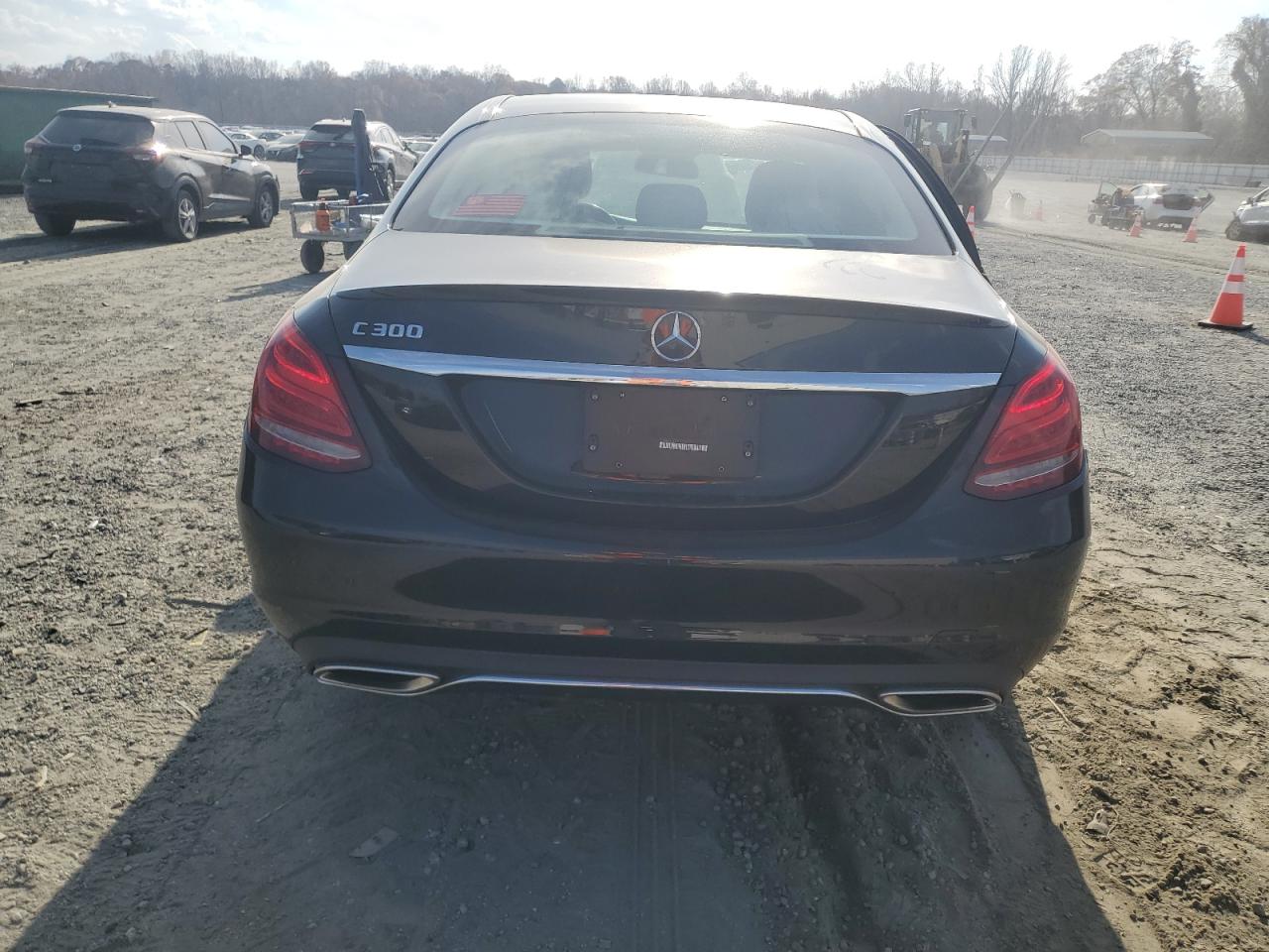 2017 Mercedes-Benz C 300 VIN: 55SWF4JB1HU204513 Lot: 93220665