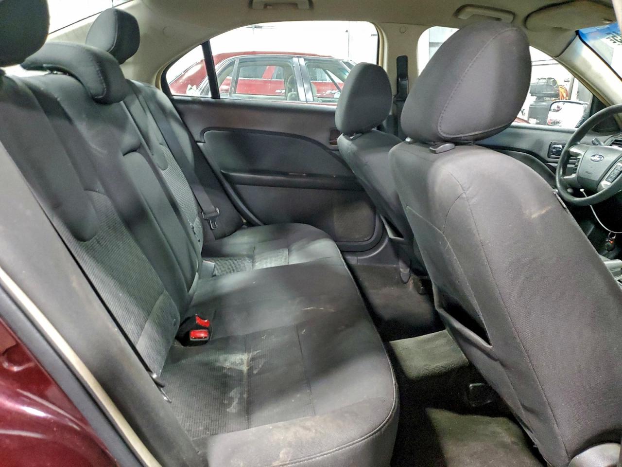 2011 Ford Fusion Se VIN: 3FAHP0HA1BR184031 Lot: 94237545