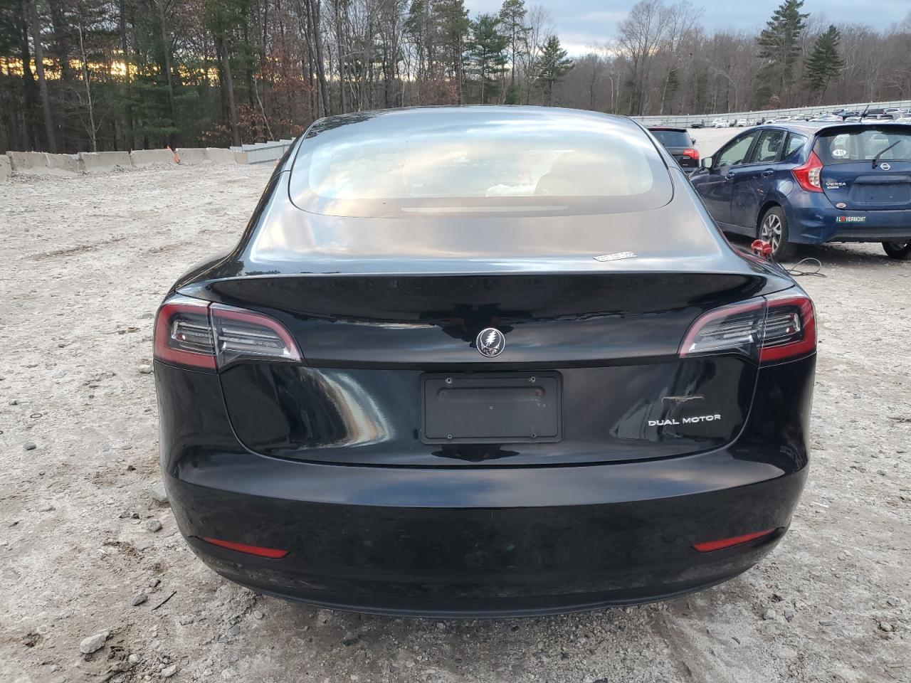 2022 Tesla Model 3 VIN: 5YJ3E1EB8NF186930 Lot: 93179575