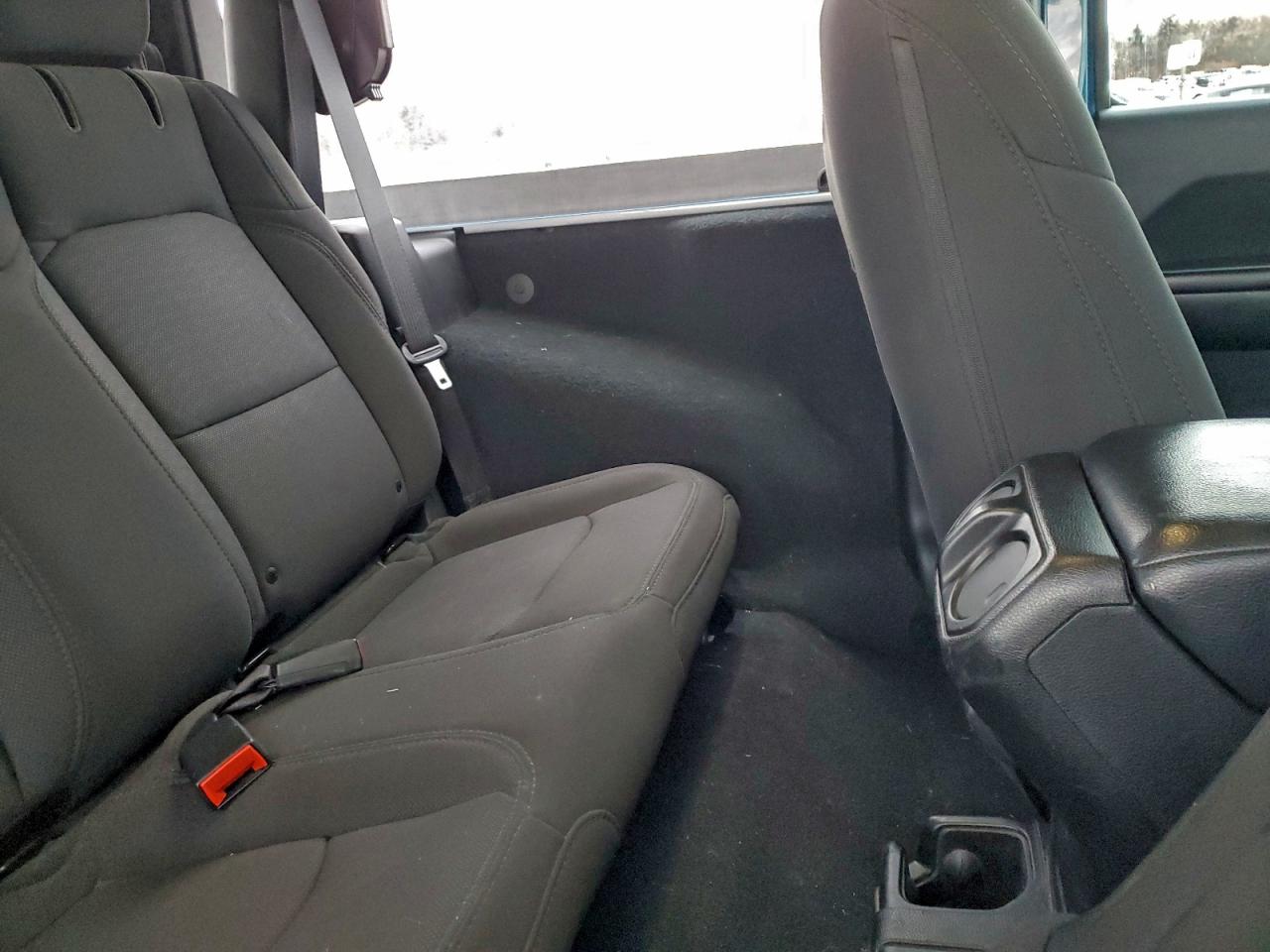 2020 Jeep Wrangler Sport VIN: 1C4GJXAG2LW207586 Lot: 94333925