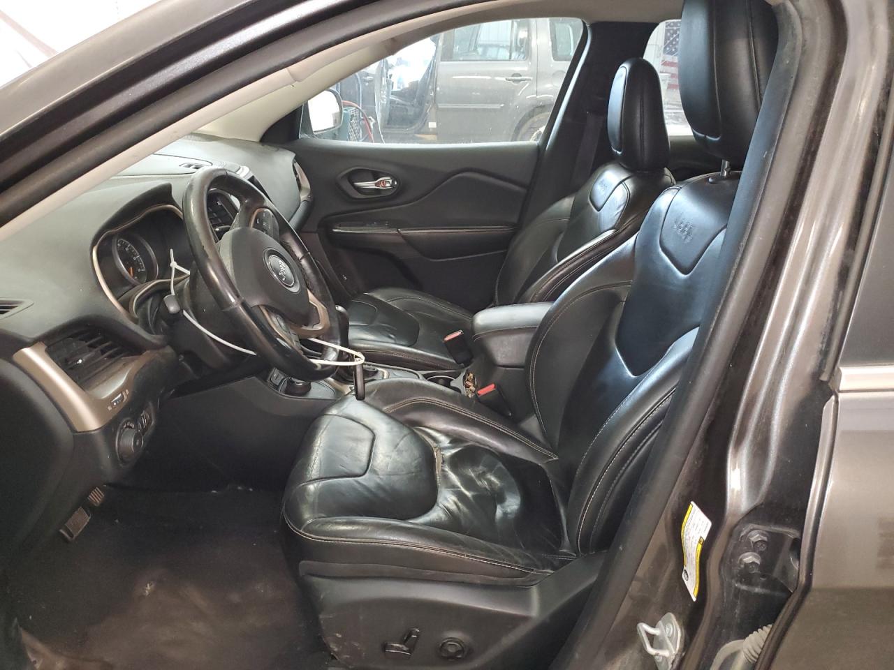 2015 Jeep Cherokee Limited VIN: 1C4PJMDSXFW595332 Lot: 92326035