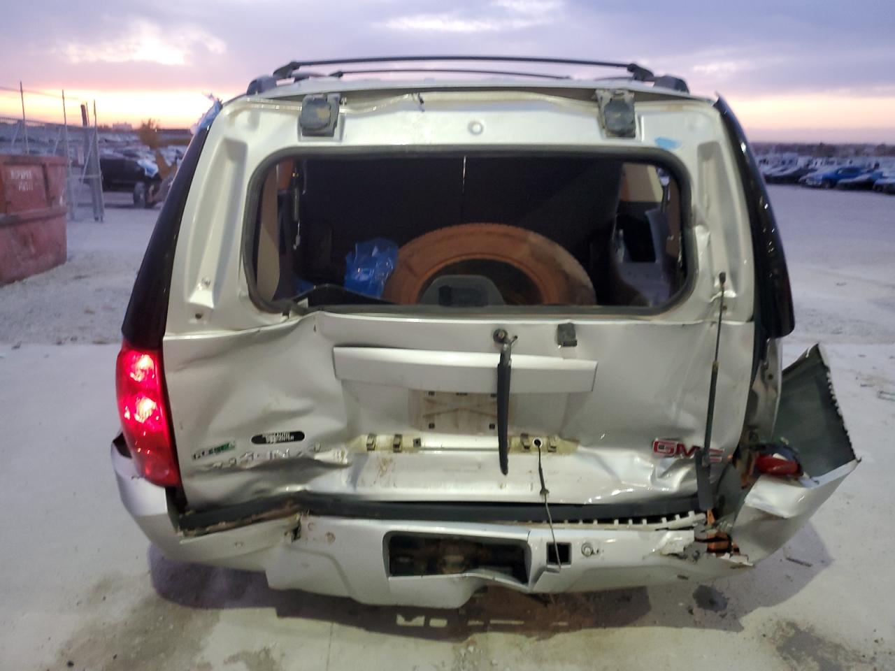 2010 GMC Yukon Xl K1500 Slt VIN: 1GKUKKE39AR195298 Lot: 90909075