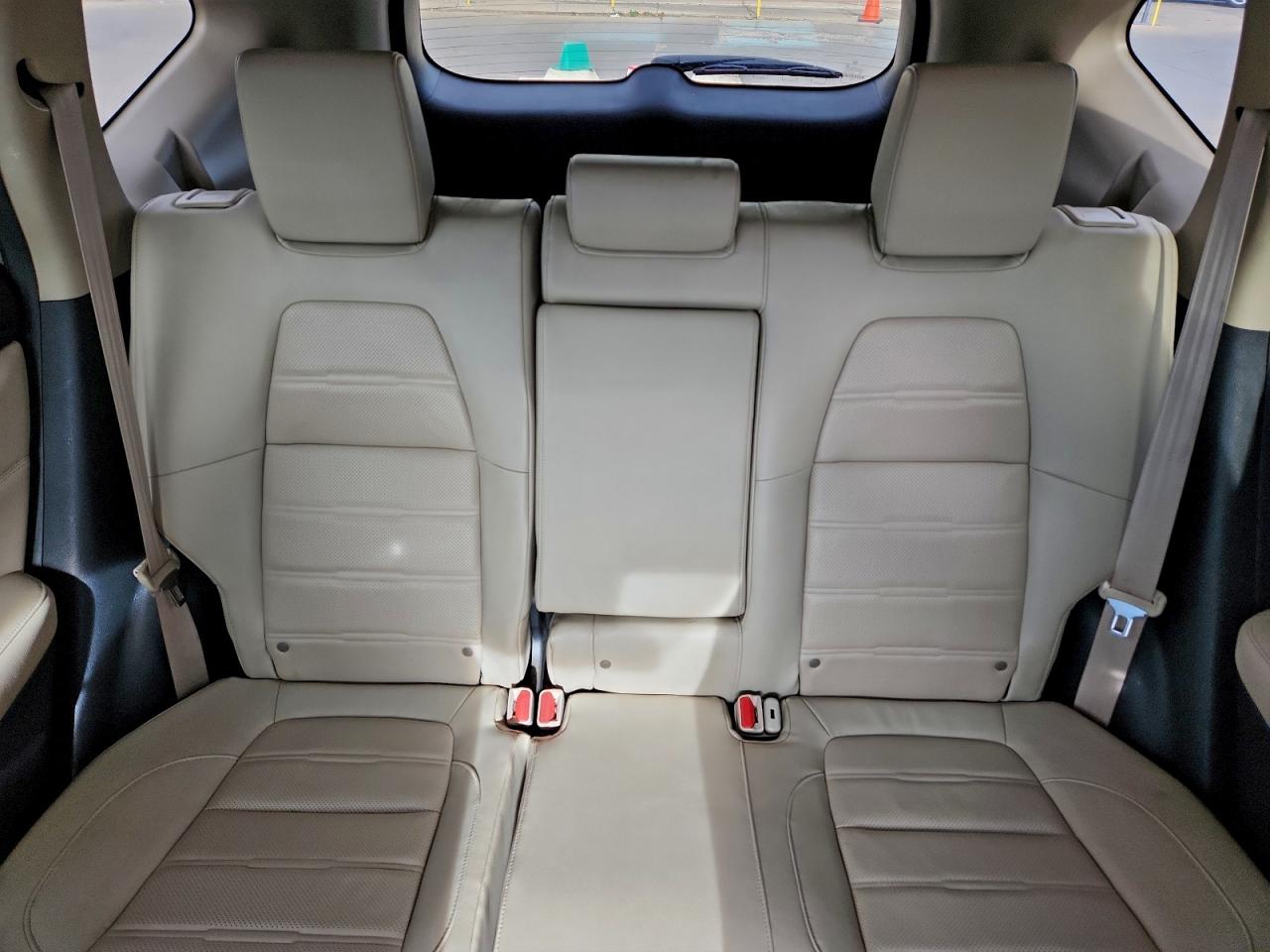 2017 Honda Cr-V Touring VIN: 5J6RW2H90HL011136 Lot: 94347185