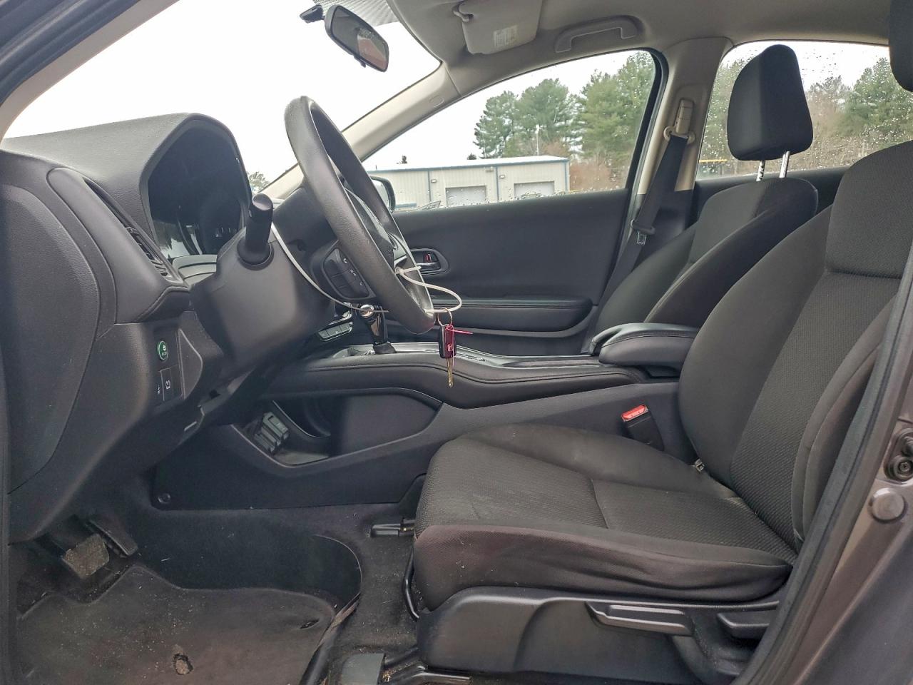 2016 Honda Hr-V Lx VIN: 3CZRU6H32GM764415 Lot: 94507535