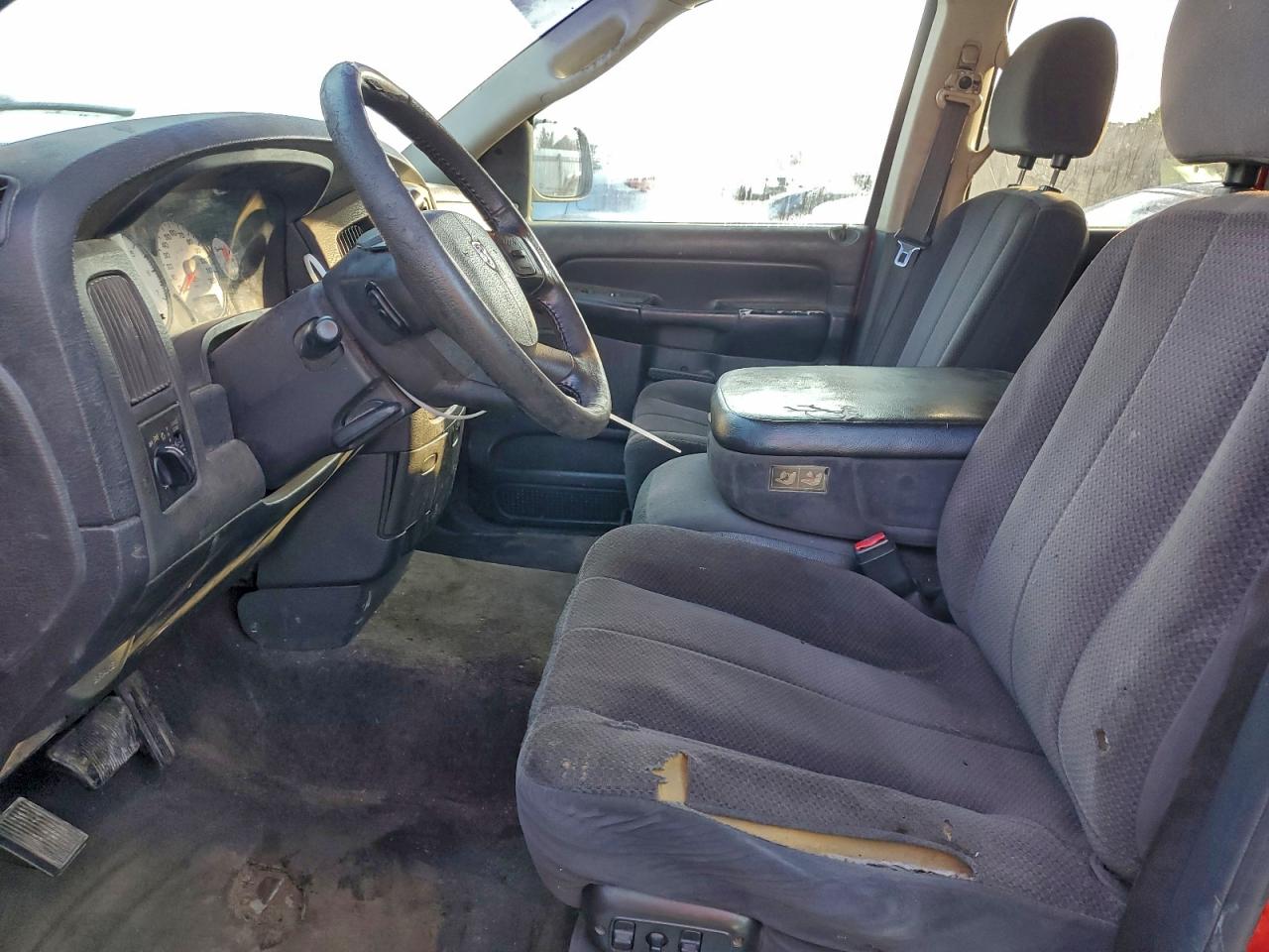 2004 Dodge Ram 1500 St VIN: 1D7HA18D84S730266 Lot: 94082325