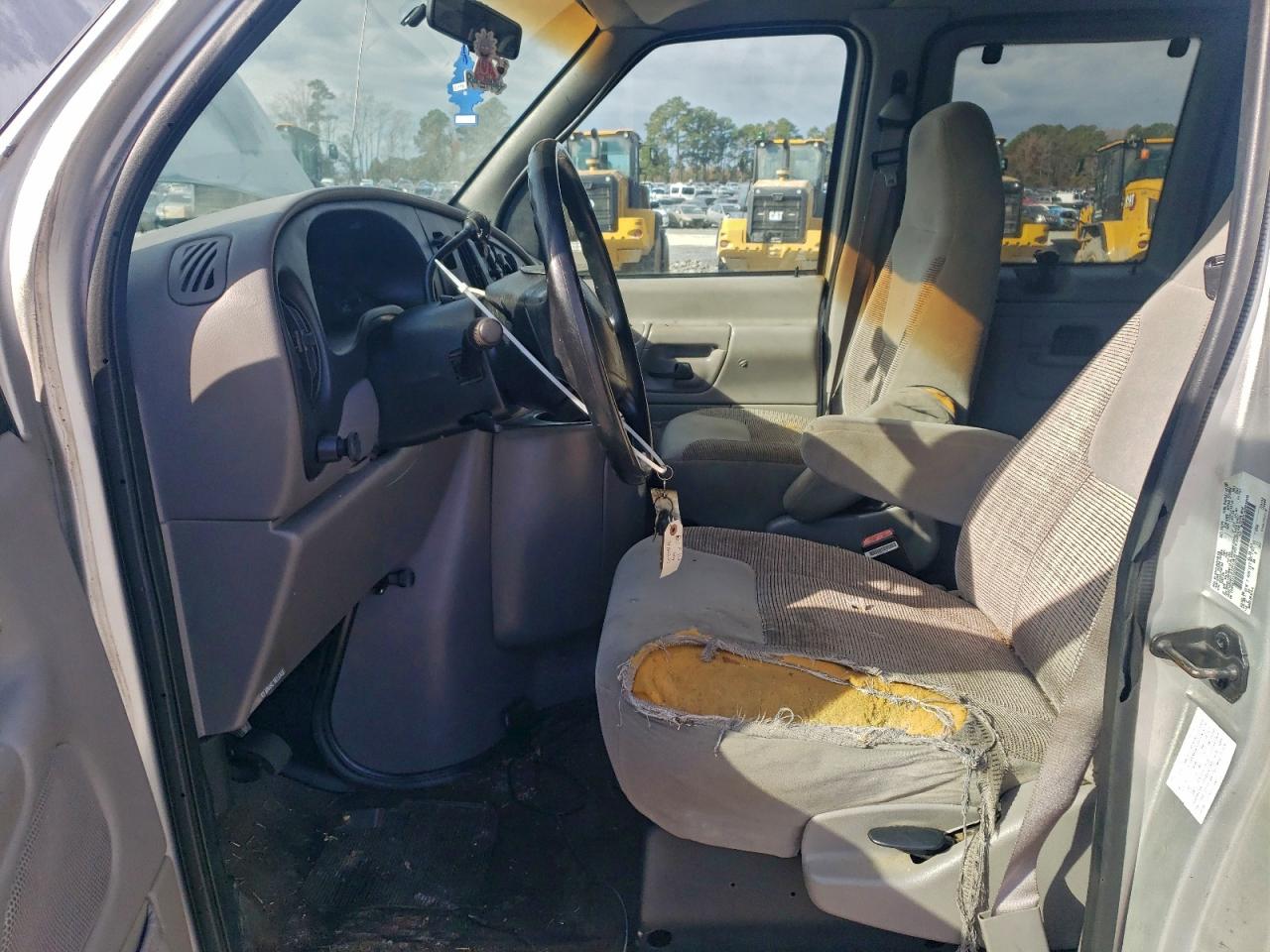 1989 Ford Econoline E350 Super Duty Wagon VIN: 1FBSS31S7XHB26702 Lot: 94426265