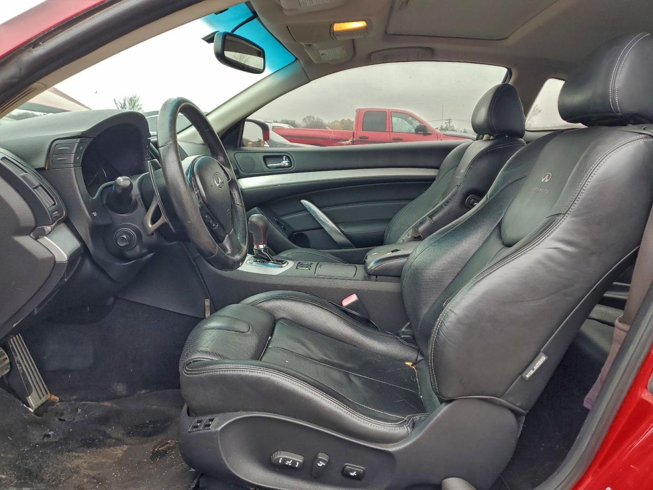 2008 Infiniti G37 Base VIN: JNKCV64E48M104744 Lot: 92763155