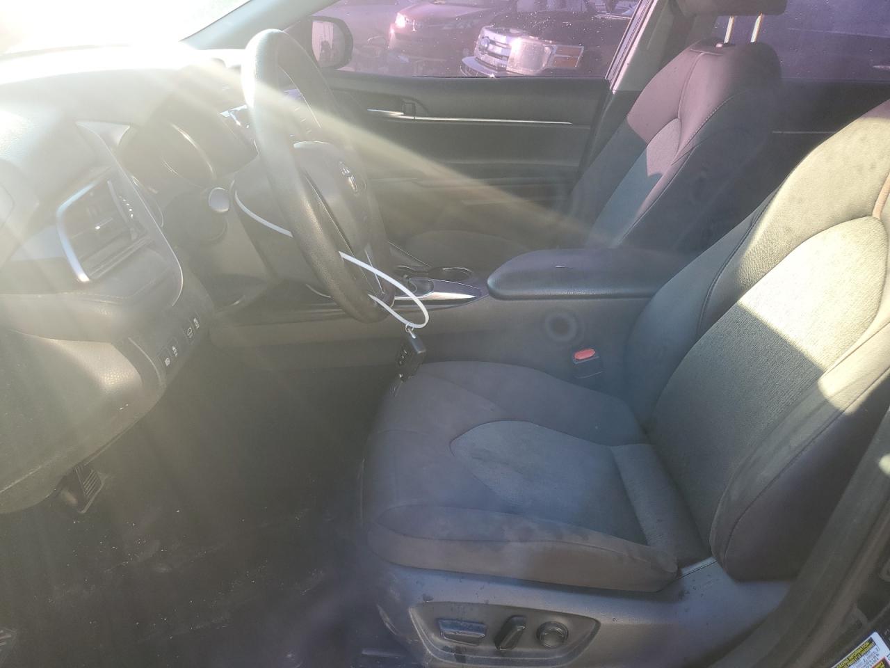 2019 Toyota Camry L VIN: 4T1B11HK4KU753460 Lot: 90925865