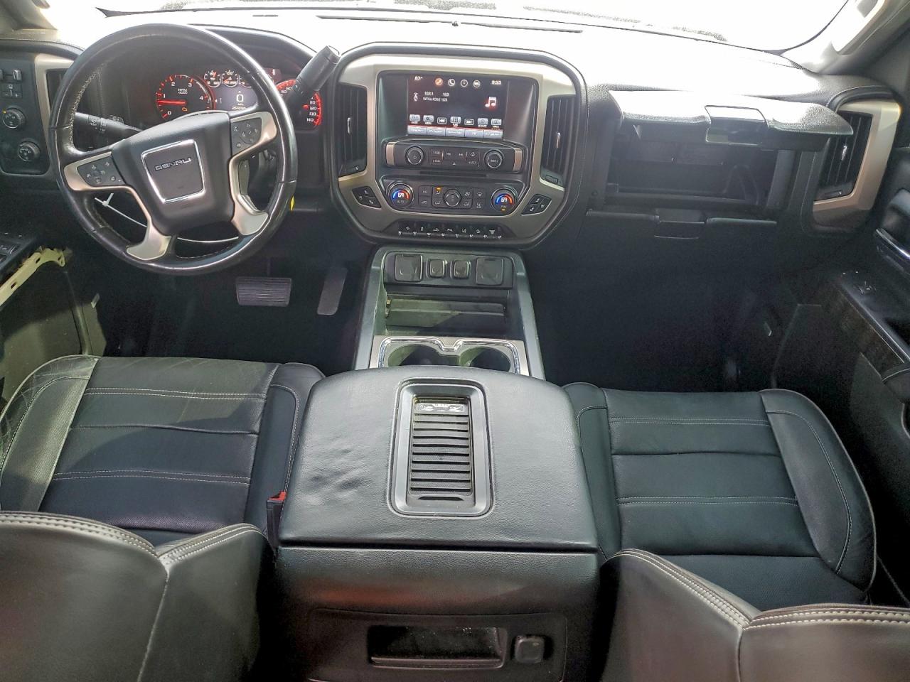 2016 GMC Sierra K2500 Denali VIN: 1GT12UE84GF107869 Lot: 93153275