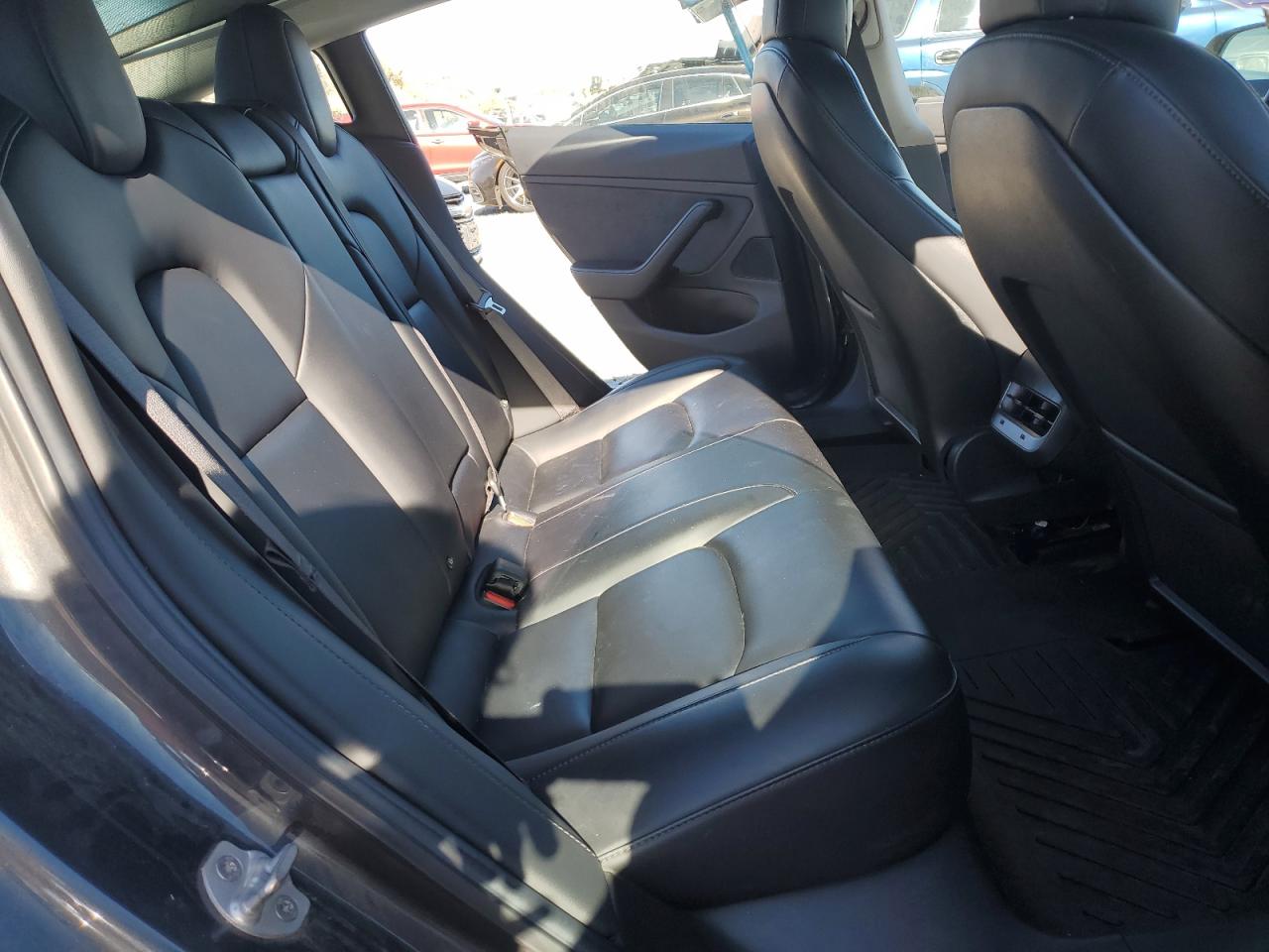 2018 Tesla Model 3 VIN: 5YJ3E1EB1JF066526 Lot: 90638445