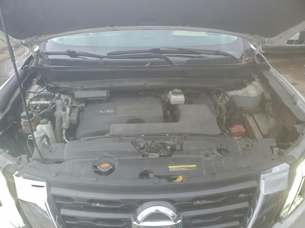 2018 Nissan Pathfinder S VIN: 5N1DR2MM3JC655555 Lot: 94663755