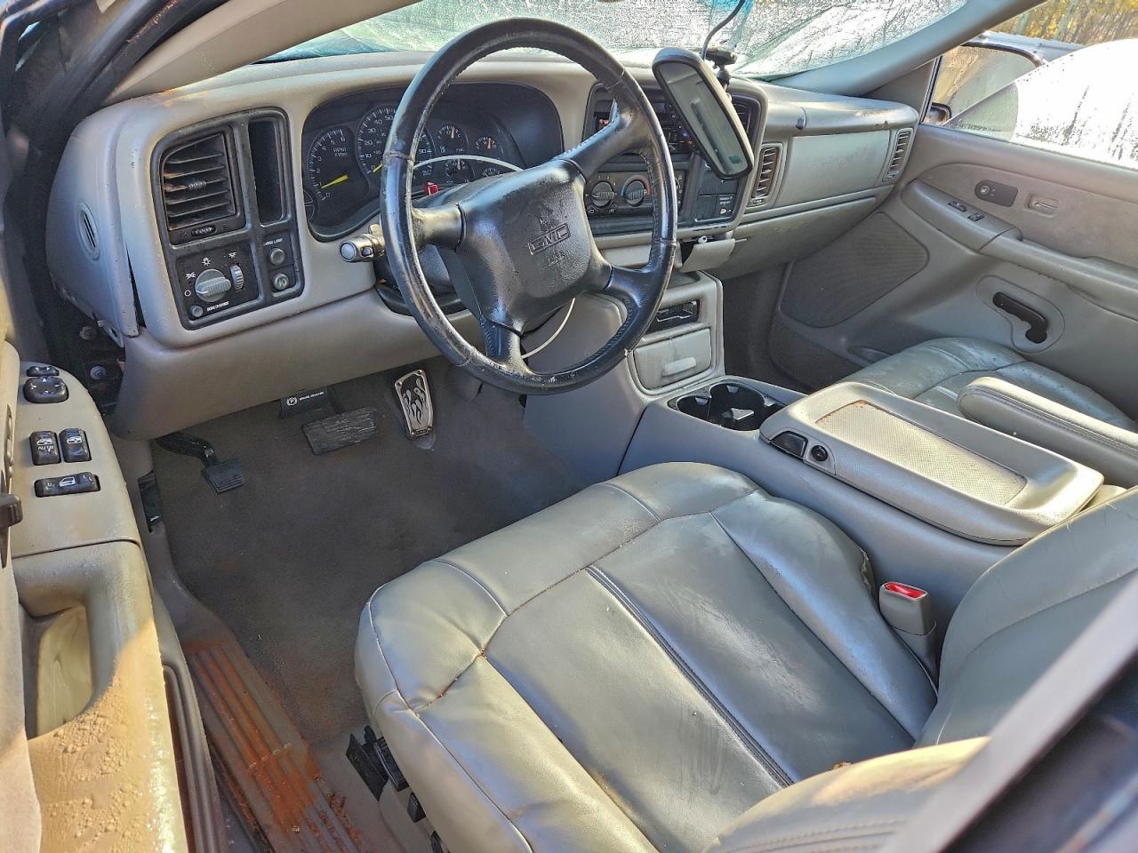 2001 GMC New Sierra C1500 VIN: 2GTEC19T711187873 Lot: 94255805