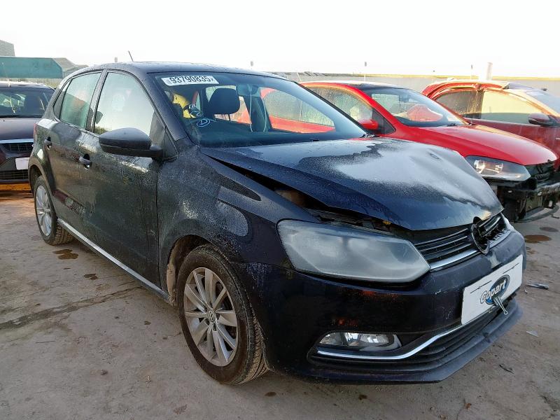 2014 VOLKSWAGEN POLO 1.0 SE 5DR