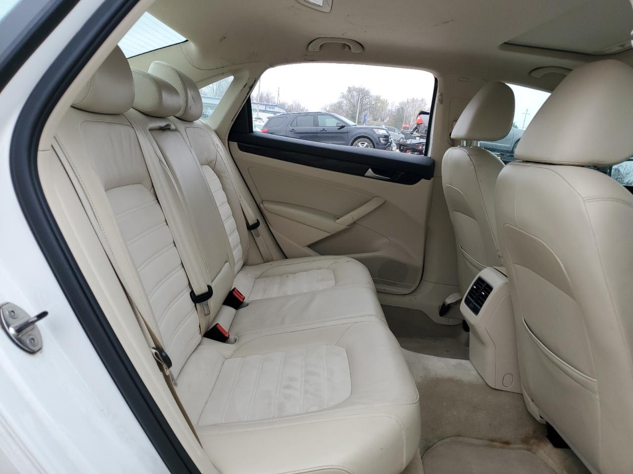 2014 Volkswagen Passat Sel VIN: 1VWCS7A36EC020166 Lot: 93400365