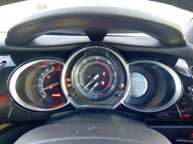 2015 DS DS 3 1.2 PURETECH 110 DSTYLE NAV 3DR